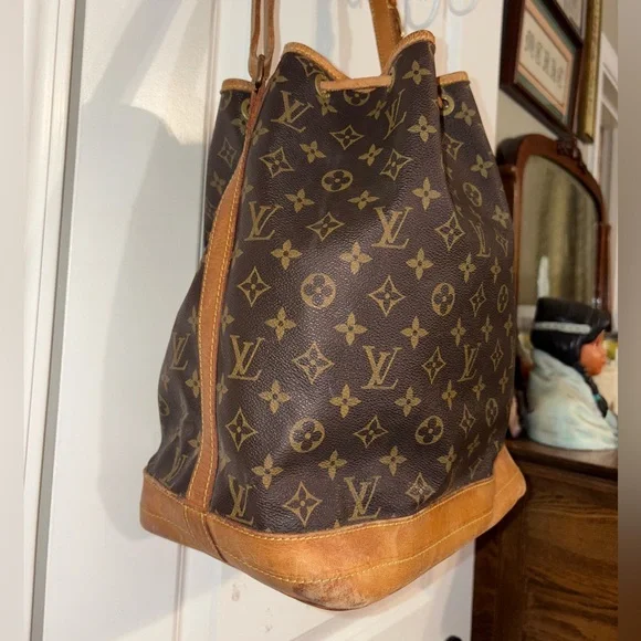 Louis Vuitton Noé Monogram Bucket Bag Vintage Authentic Made in France - Picture 2 of 16